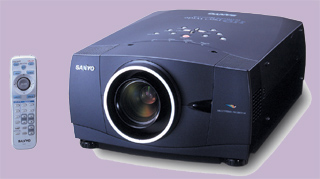 SANYO PLV-70 LCD Projector